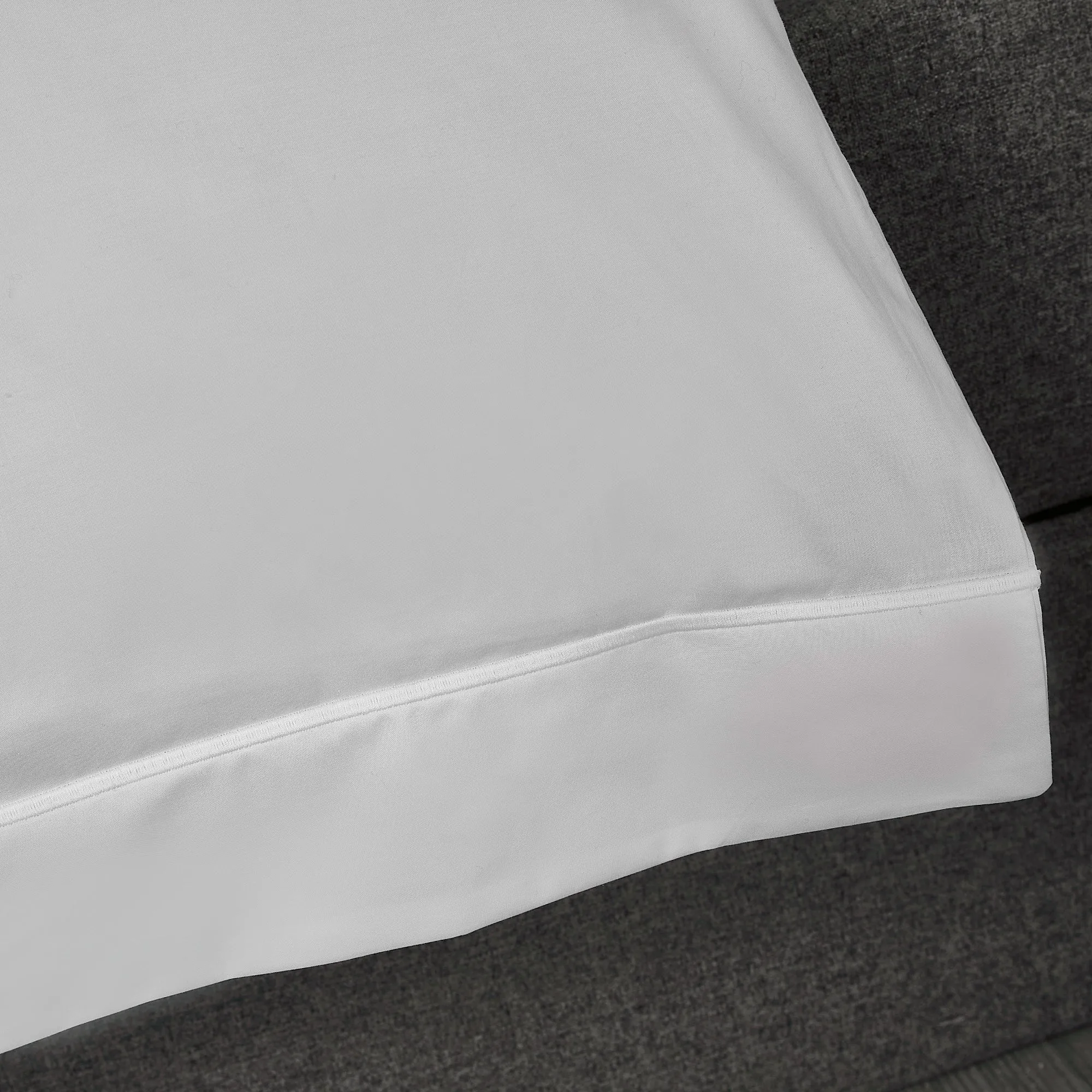 Baratta Duvet Cover Set by Appletree Boutique in White