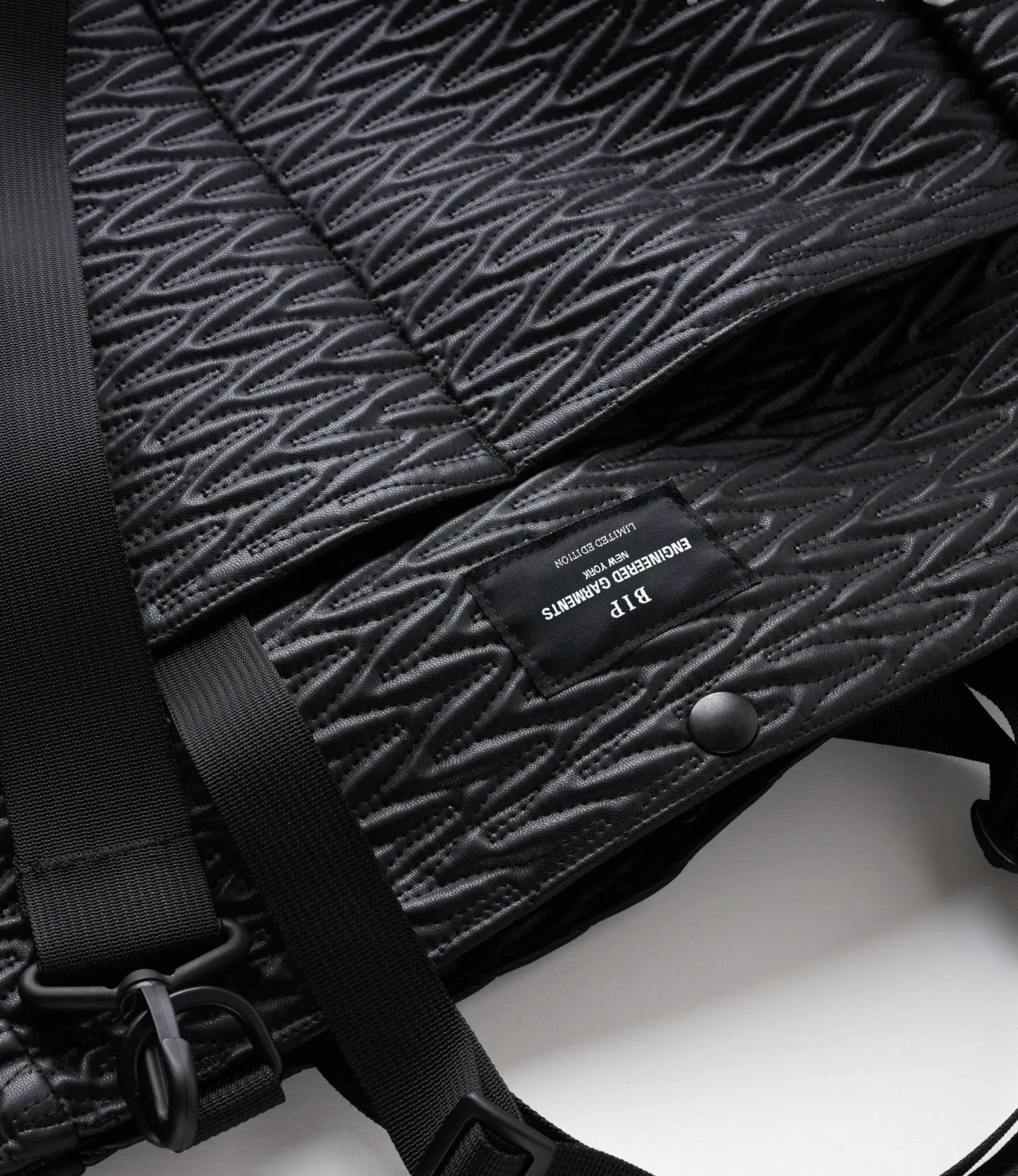 Carry-All Beach Bag – Black Quilted Fake Leather