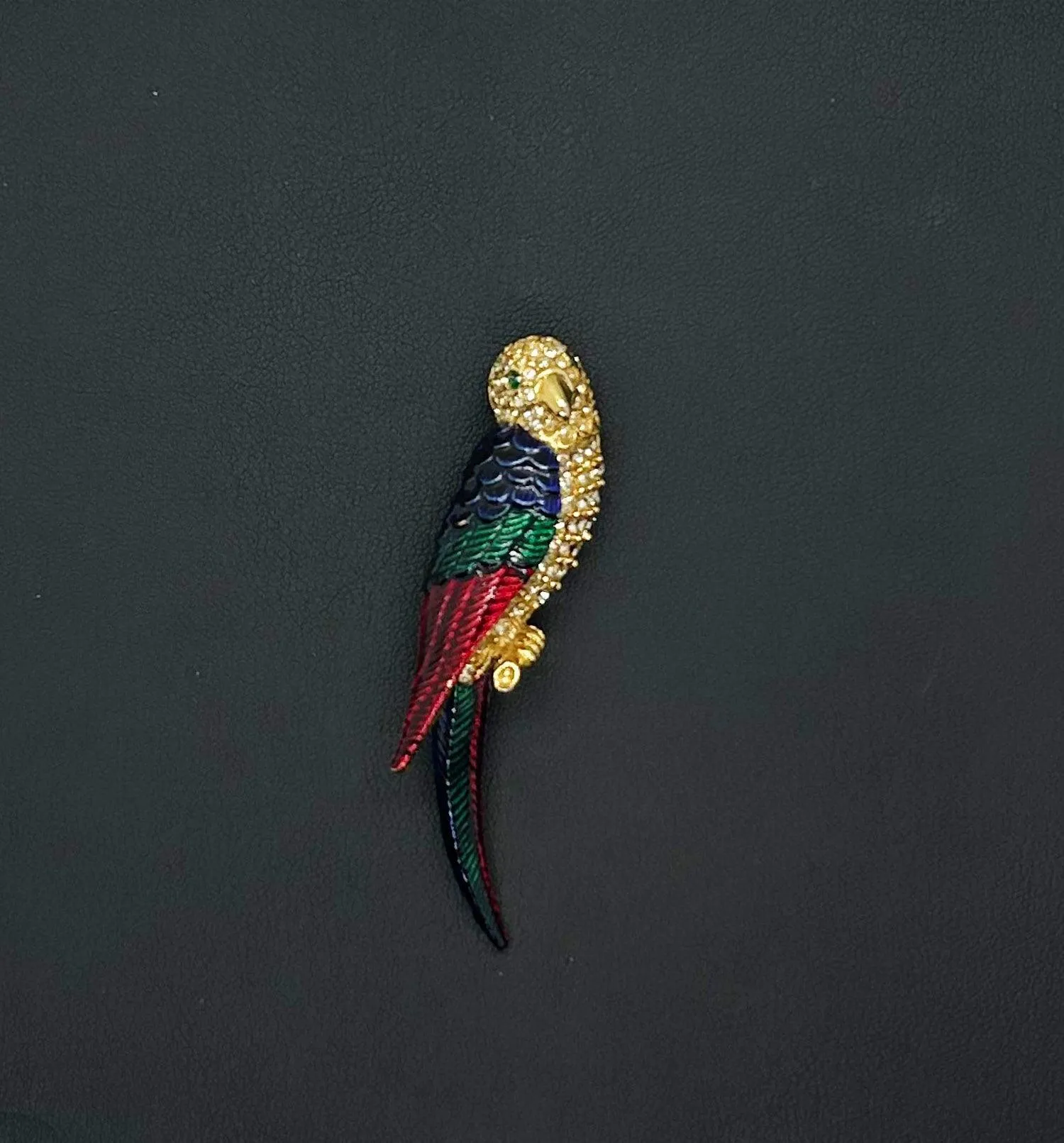 Colorful and Sparkling Parrot Brooch