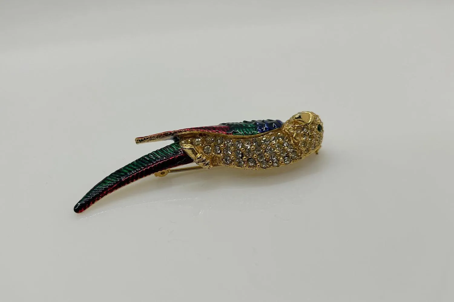 Colorful and Sparkling Parrot Brooch